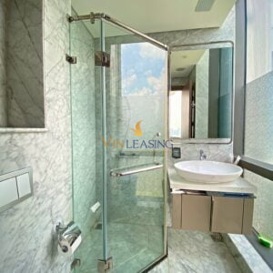 z4111892593492 6ff364f01cff44f7d34824aaf68ccb42 - VIN Leasing