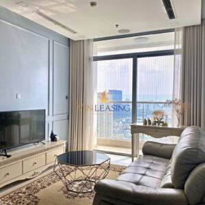 z4112108089104 6fd84462e3ee739759cdd21157fb83df - VIN Leasing